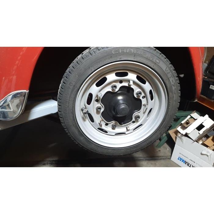 Disc brake kit front (PCD 5 x 205 mm)